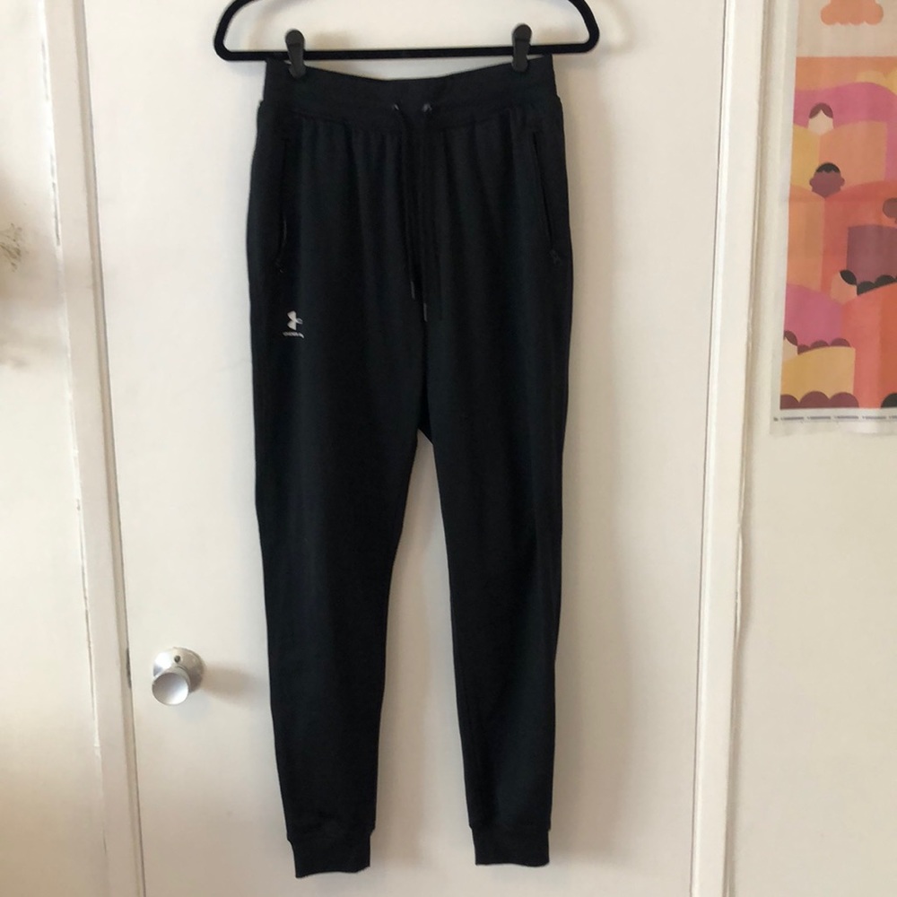 Under Armour Black Joggers with Pockets